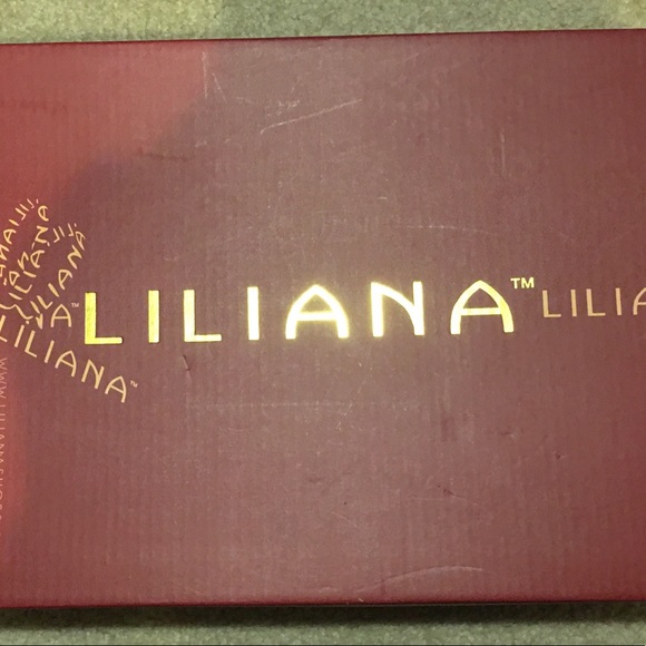 Shoes - Picture 2 of 4